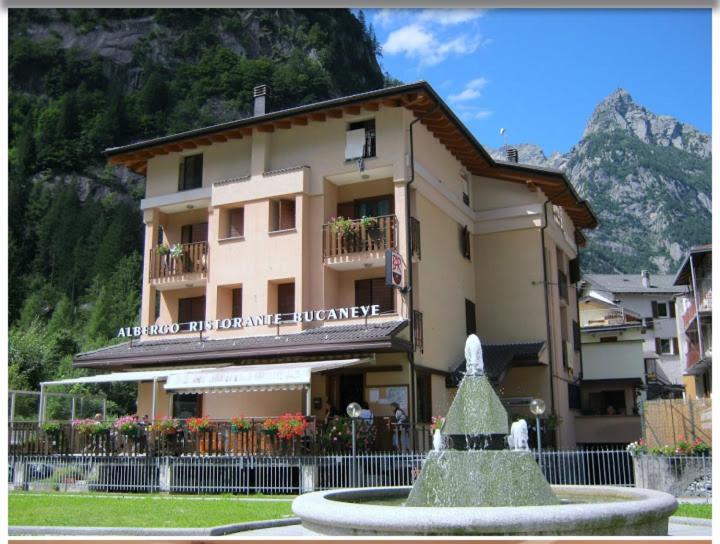סן מרטינו Hotel Ristorante Bucaneve מראה חיצוני תמונה